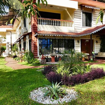 Shanu'S Seaside Inn - A Family-Run Guesthouse Just 100 Metres From Candolim Beach Экстерьер фото