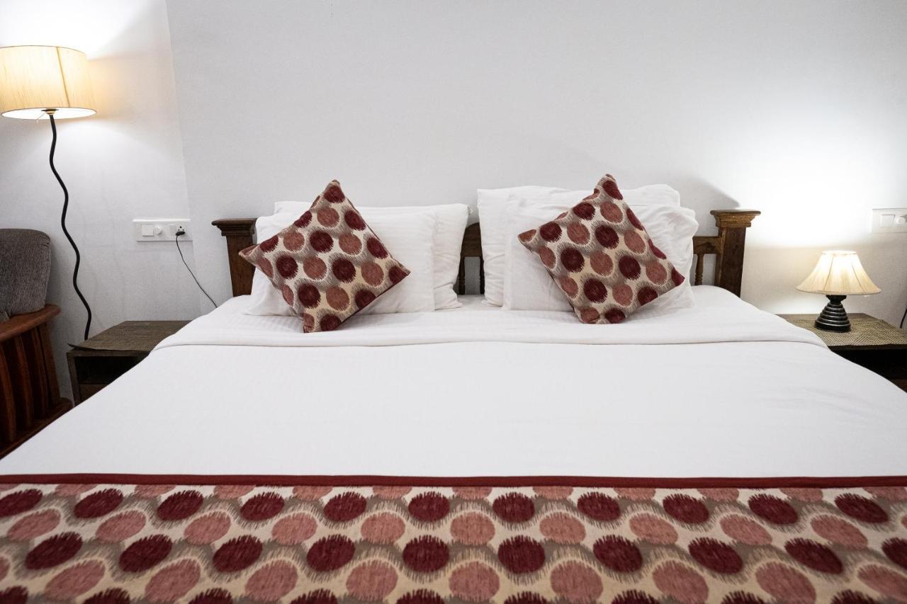 Shanu'S Seaside Inn - A Family-Run Guesthouse Just 100 Metres From Candolim Beach Экстерьер фото