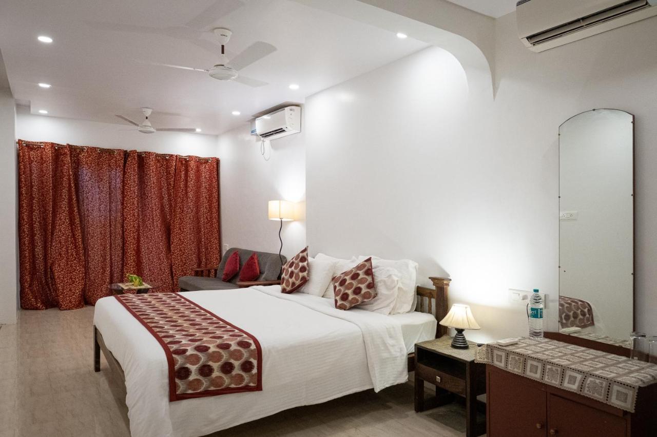Shanu'S Seaside Inn - A Family-Run Guesthouse Just 100 Metres From Candolim Beach Экстерьер фото