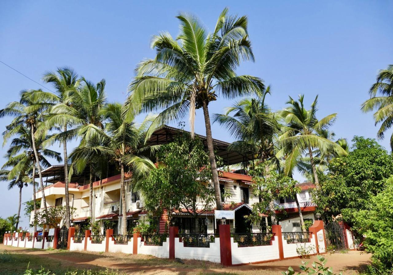 Shanu'S Seaside Inn - A Family-Run Guesthouse Just 100 Metres From Candolim Beach Экстерьер фото