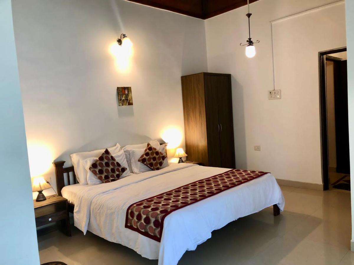 Shanu'S Seaside Inn - A Family-Run Guesthouse Just 100 Metres From Candolim Beach Экстерьер фото
