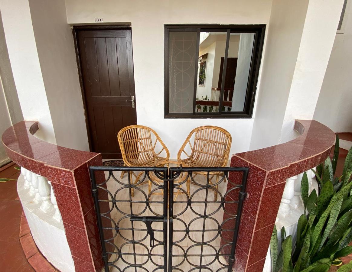 Shanu'S Seaside Inn - A Family-Run Guesthouse Just 100 Metres From Candolim Beach Экстерьер фото