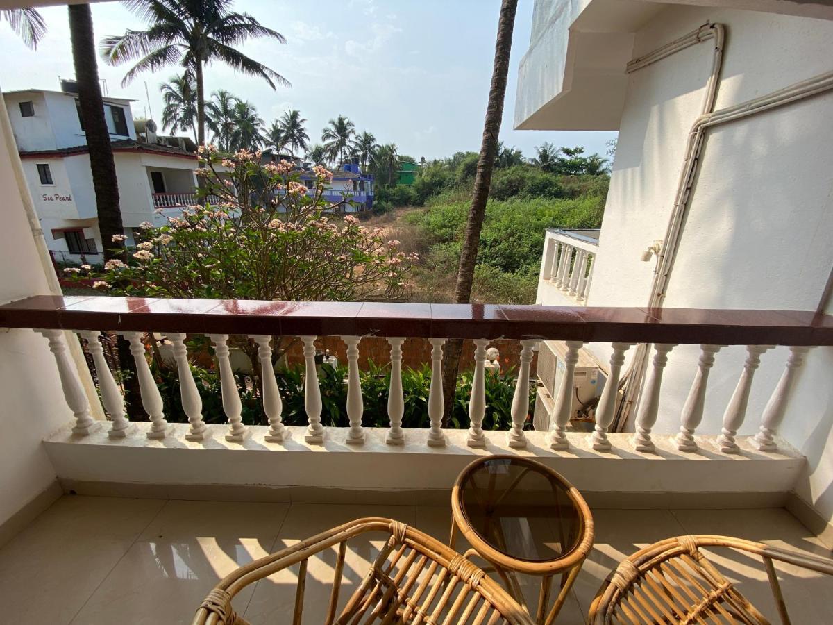 Shanu'S Seaside Inn - A Guesthouse, 100 Metres To Candolim Beach Экстерьер фото